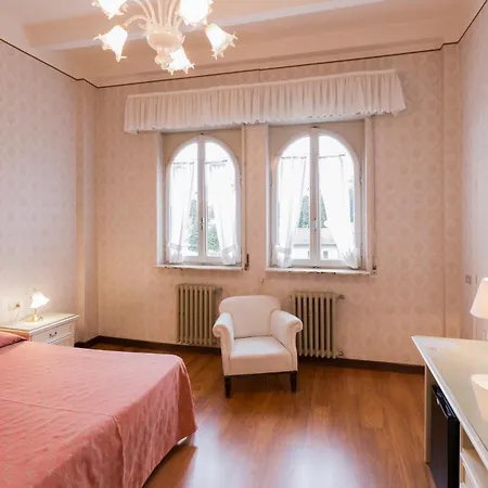 Du Parc 3*